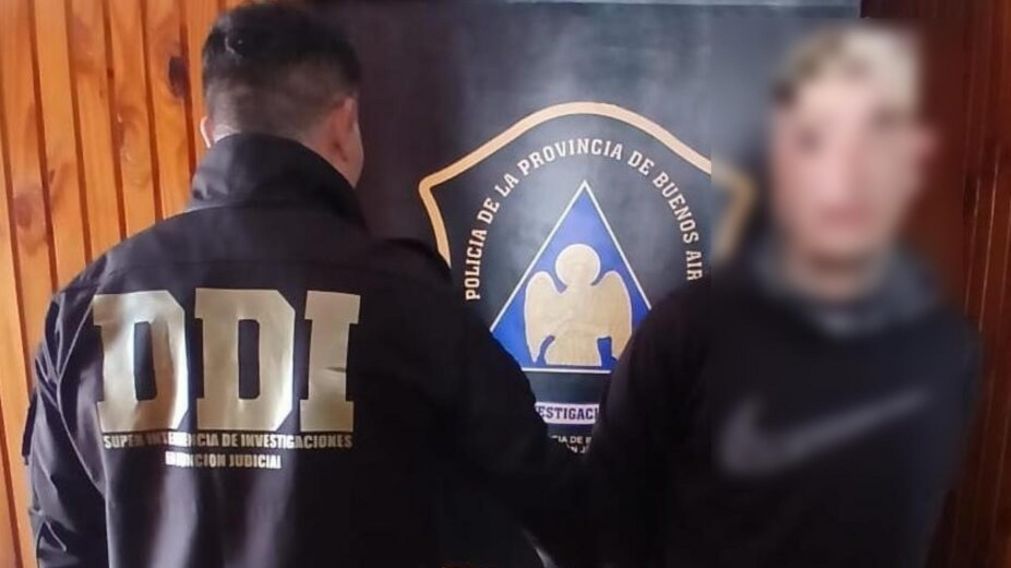 Este es el hombre al que aprehendieron por lo sucedido.