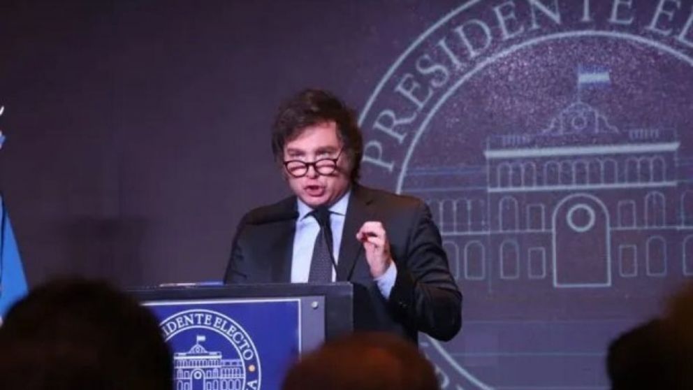 Mediante un comunicado, la Oficina del Presidente de la República Argentina informó este sábado que el Gobierno nacional “celebra la captura” de Nicolás Maduro.