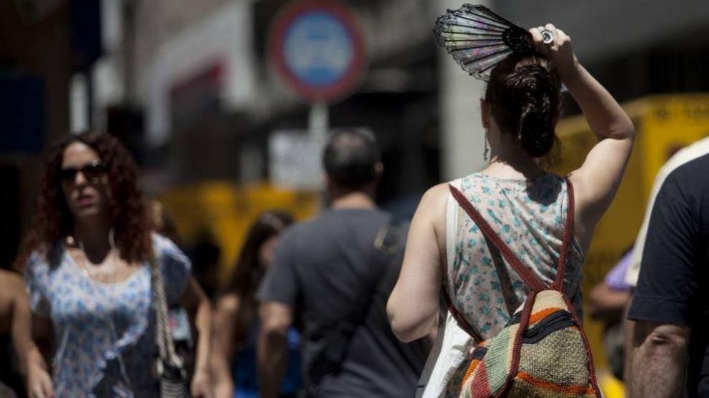 ¡El país es un horno! Ola de calor afecta a 18 ciudades y en nueve la térmica superó los 40