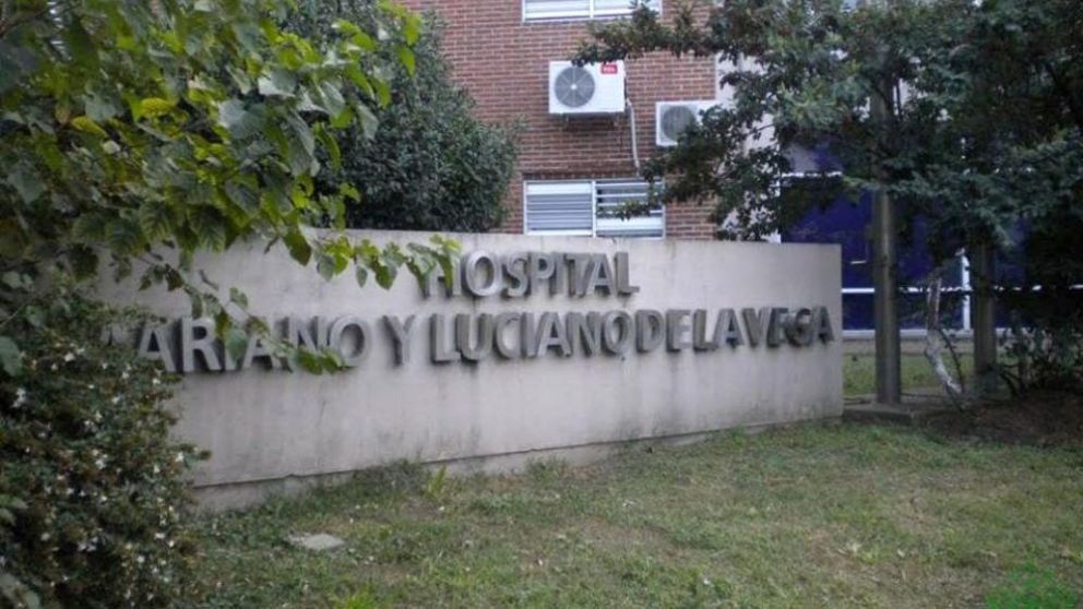 La chica está internada en el Hospital Mariano y Luciano de La Vega de Moreno.