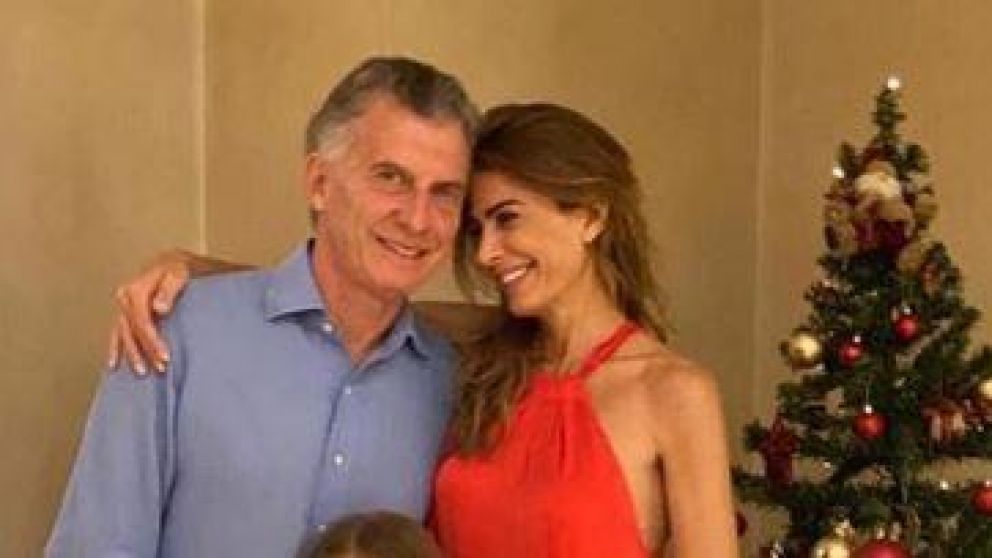 El ex presidente junto a su familia en Navidad (Instagram).