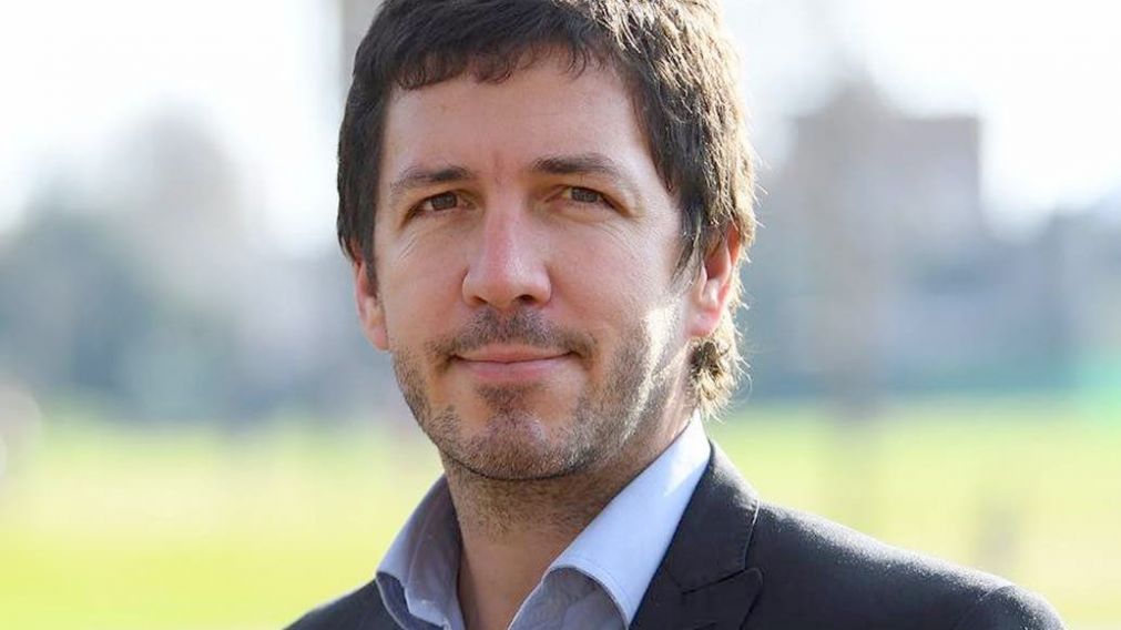 Ustarroz, hermano del ministro del Interior, Eduardo "Wado" de Pedro.
