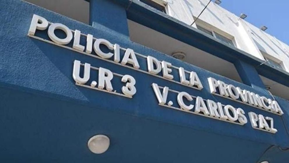 La polic�a detuvo a los presuntos violadores y a cuatro chicas que habr�an sido c�mplices del hecho