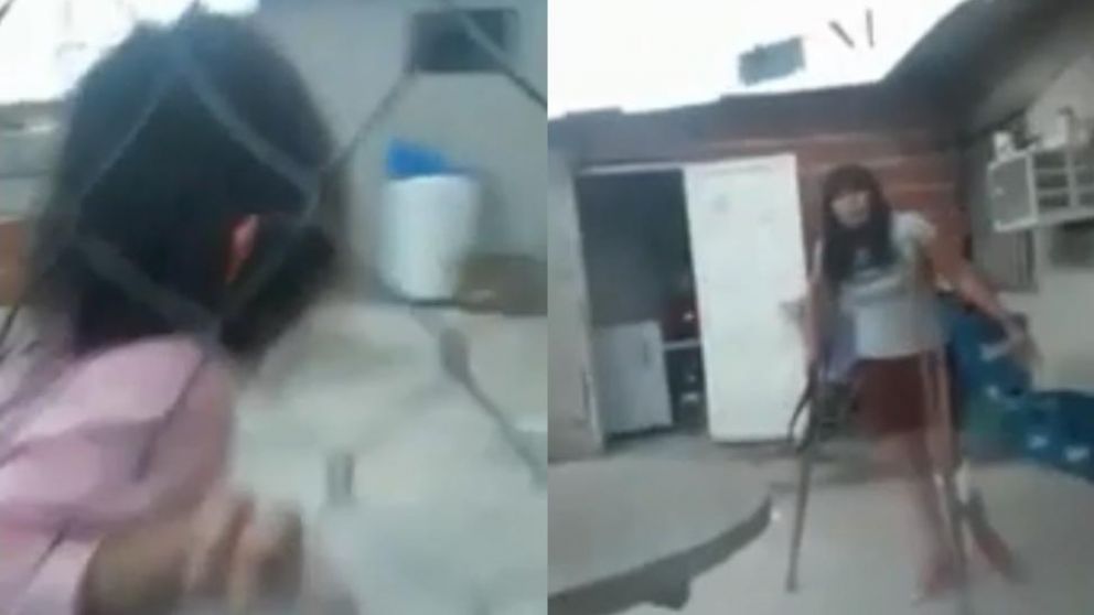 ¿Cómo ayudar a la nena que pide auxilio a su vecina y es azotada por su madre?