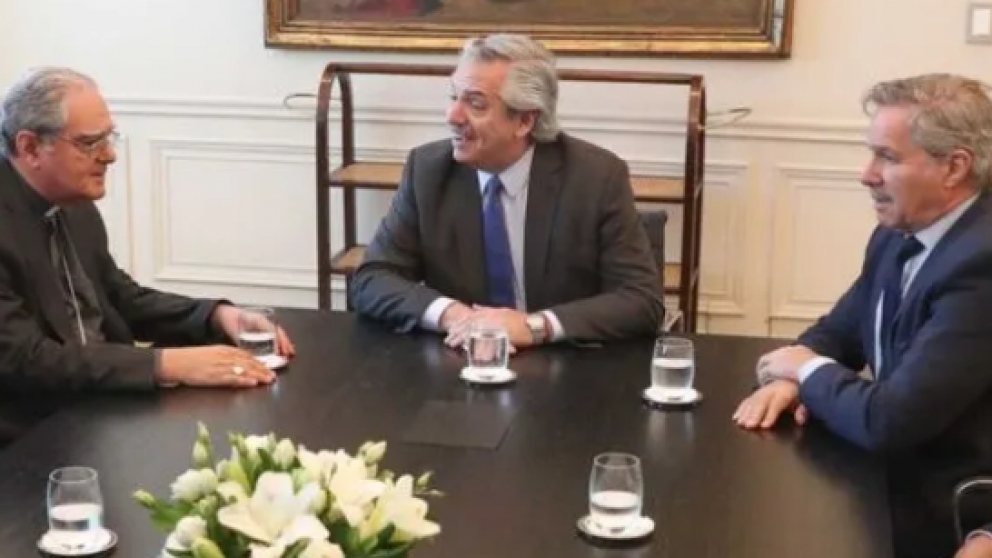 Alberto Fernández recibió a la cúpula de la Iglesia en Casa Rosada.