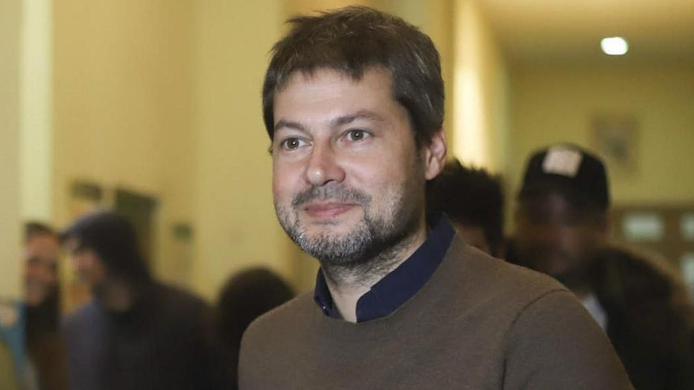 Mat�as Lammens justific� el impuesto por el contexto de la fragilidad econ�mica argentina.