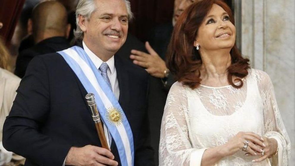 Evo Morales agradeció a Alberto y Cristina Fernández por "garantizar" su refugio en Argentina. (Twitter)