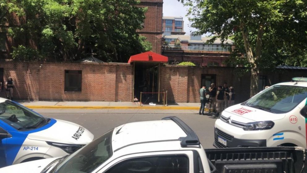 El hecho ocurrió en la puerta del hotel Faena, en Puerto Madero.