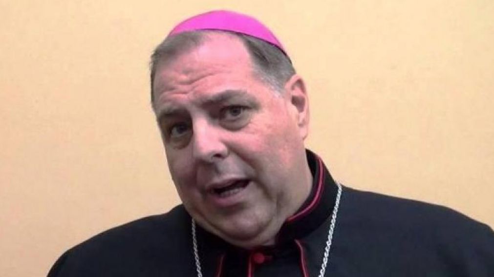 El presidente de la Pastoral de Salud criticó el protocolo impulsado por Ginés González García