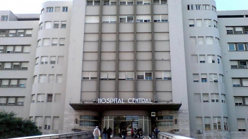 El hombre está internado en el hospital Central de Mendoza. (Archivo).