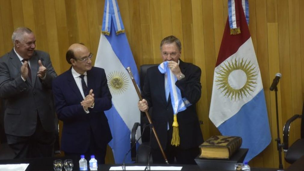 La jura y el discurso registraron momentos muy emotivos.