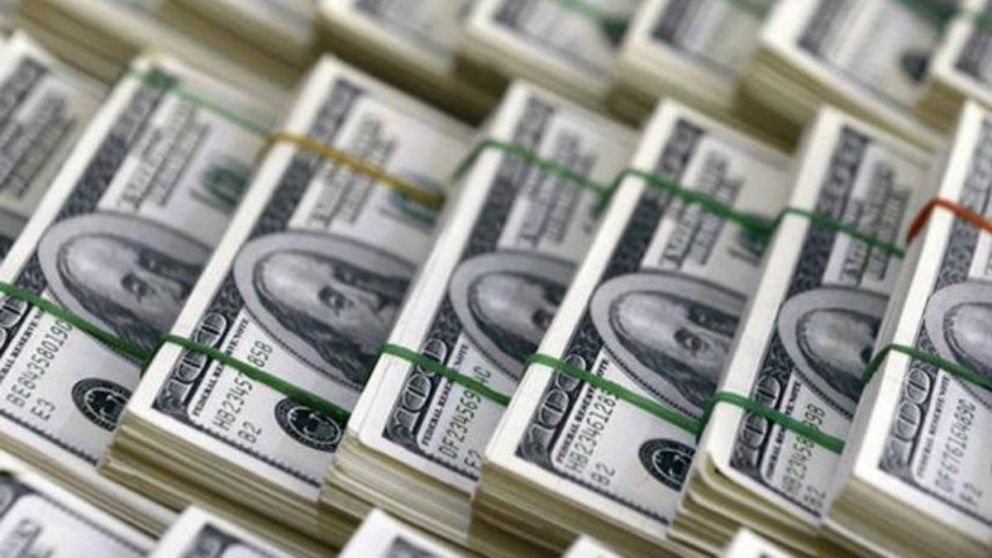 La moneda yanqui saltó 5 centavos y cerró en alza.