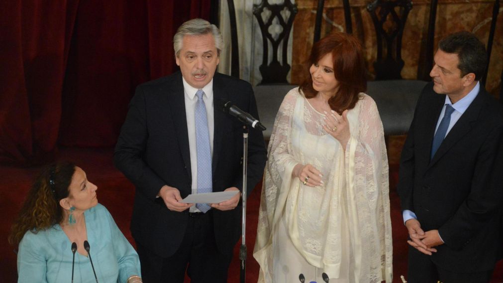 Fernández dio un discurso ante la Asamblea Legislativa (Pablo Villán-Diario Crónica).