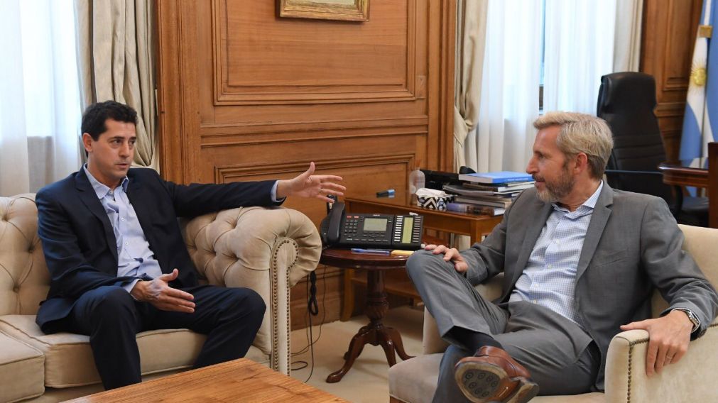 Frigerio y Wado de Pedro, en una charla muy amena.