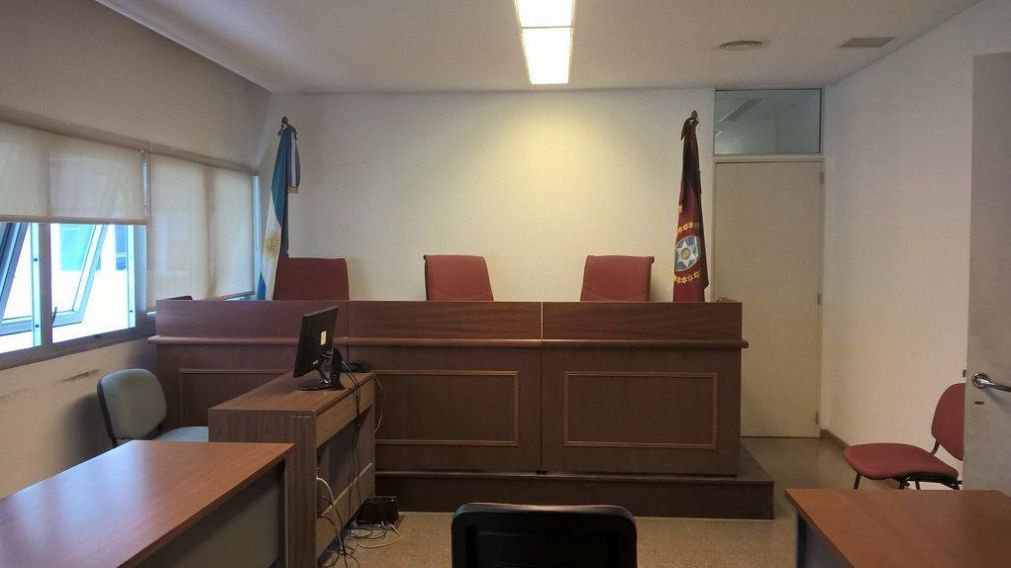En esta sala fue condenado el docente por los abusos.