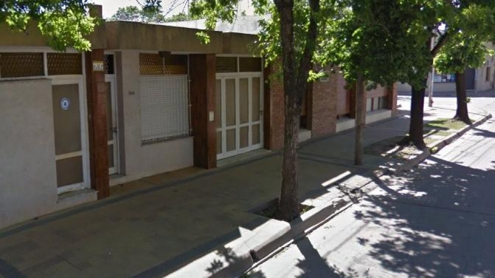 La pareja fue filmada mientras tenía sexo en esta calle. (Google Street View)