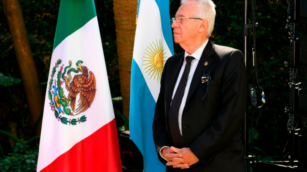 Óscar Ricardo Valero Recio Becerra fue captado robando.