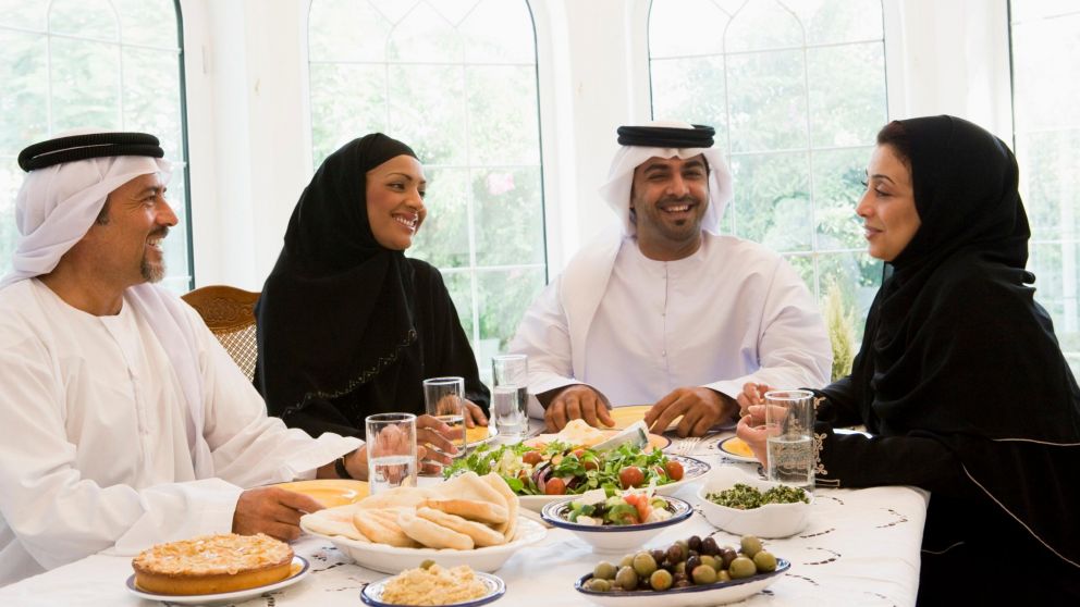 Los restaurantes, obligados a eliminar las entradas sexistas.