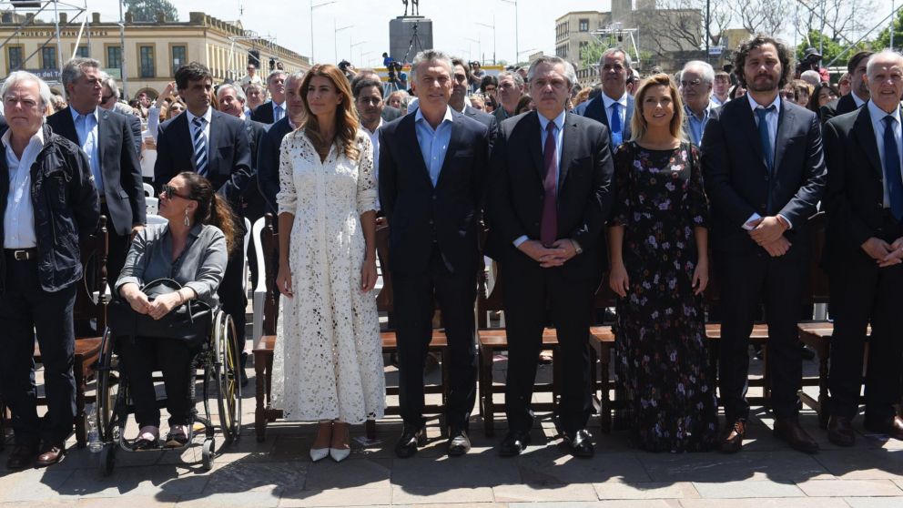 En la Basílica de Luján la grieta pareció no existir (Jonatan Moreno/Crónica)