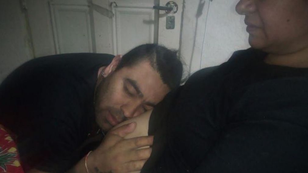 Una de las imágenes que el hombre compartió en la red social(Facebook).