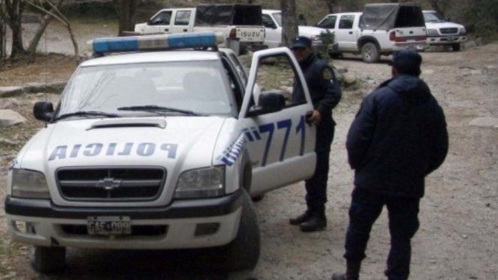 La policía investiga si la mujer fue asesinada