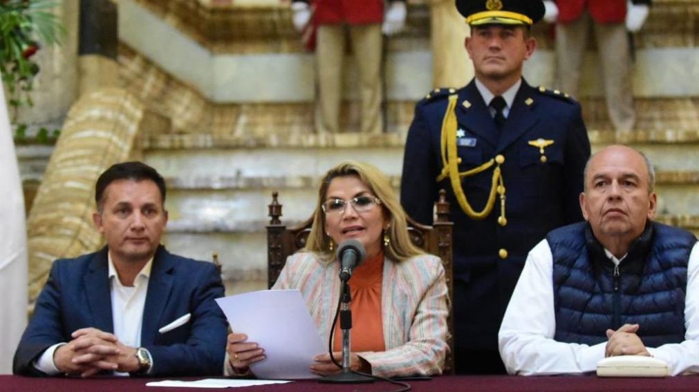 Para la autoproclamada presidenta Jeanine ��ez, se logr� la "pacificaci�n" del pa�s.