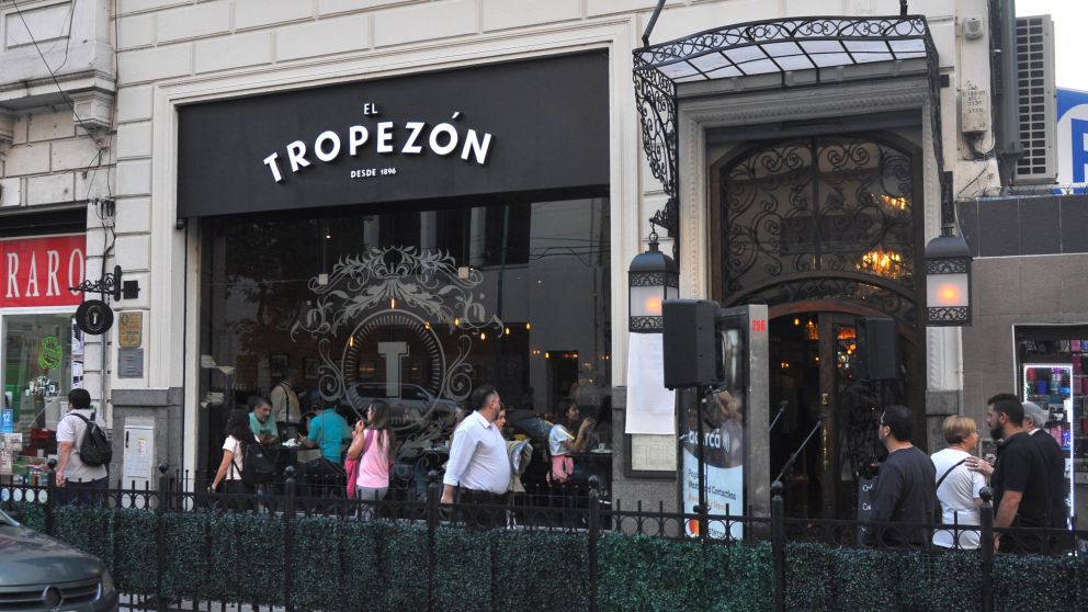El Tropezón se inauguró en 1893 y hoy fue distinguido por la legislatura porteña (Crónica/Nahuel Ventura)