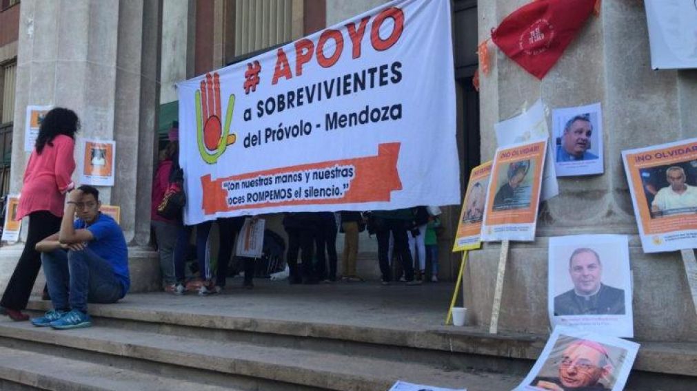 Condena a sacerdotes del Próvolo: "Protege a futuras generaciones"