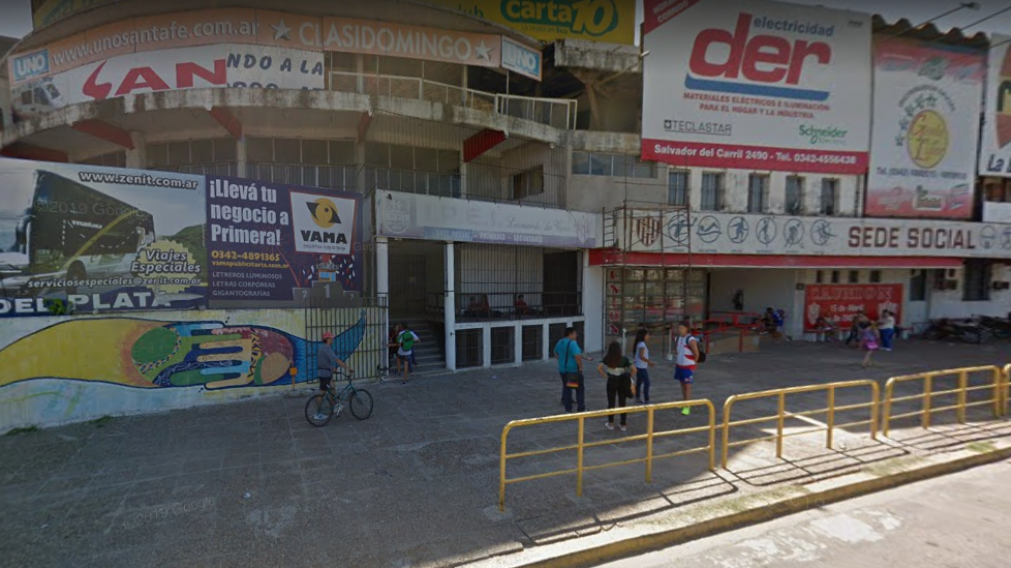 La víctima fue identificada por la Policía local como Gastón Álvarez.