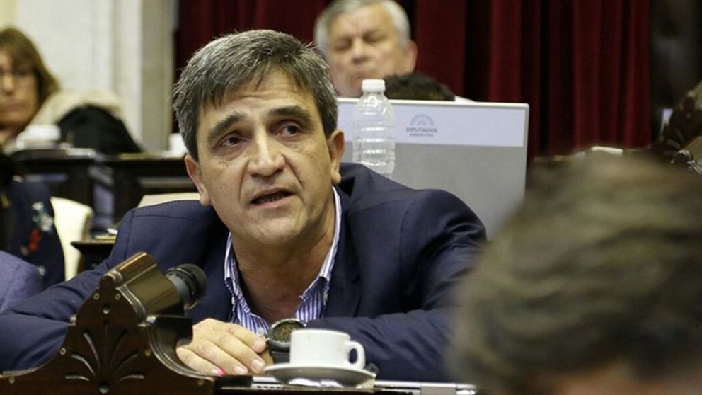 El legislador tucumano reconoció que le gustaría ser ministro de Salud.