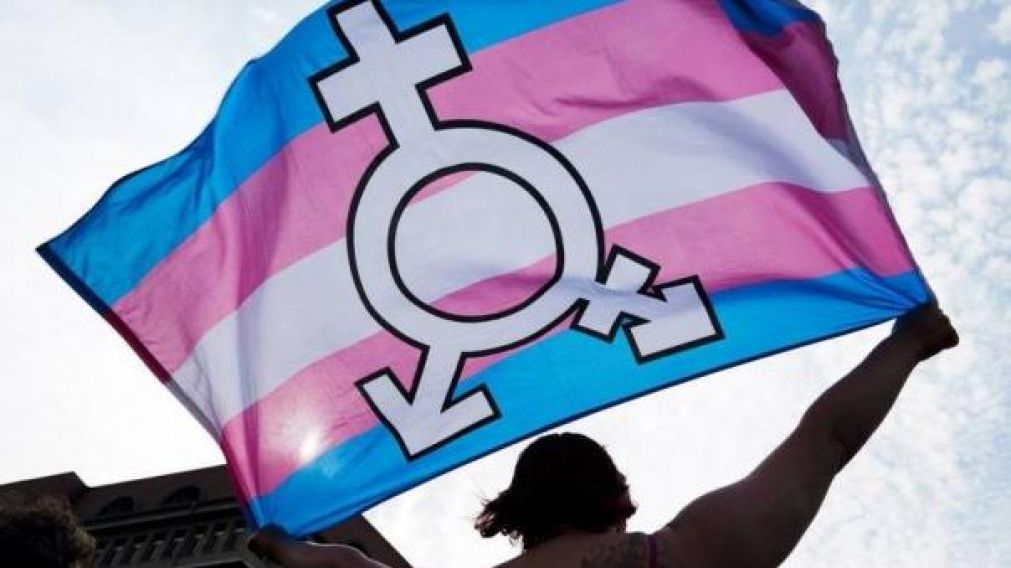 Se incluye de forma gratuita los medicamentos correspondientes al tratamiento hormonal (Foto: EFE).