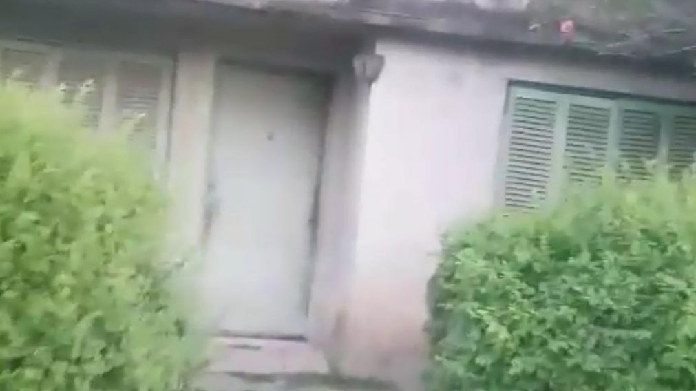 La vivienda en donde fue hallado el cuerpo de la mujer.