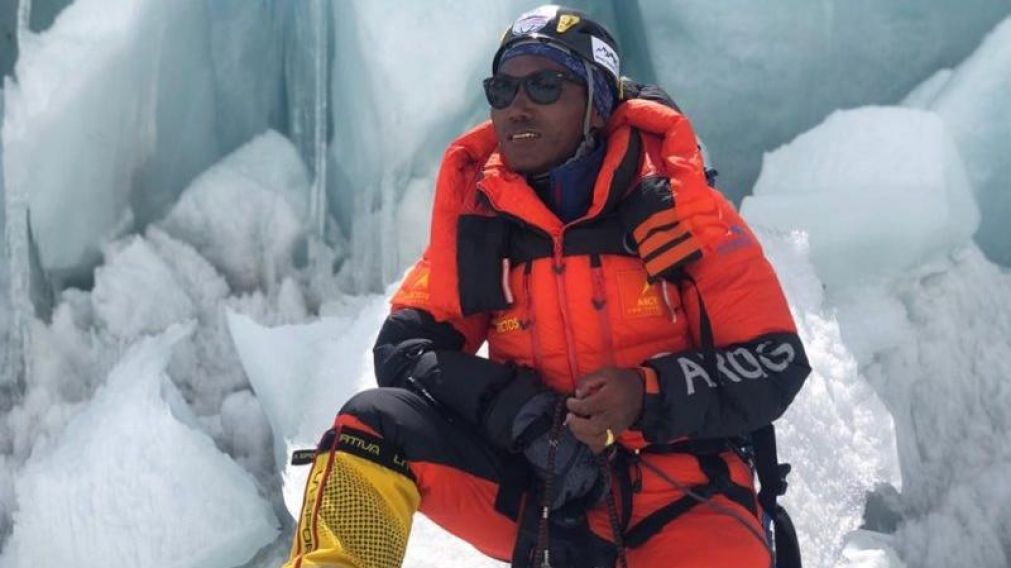 Kami Rita Sherpa es nuevamente r�cord por escalar el Everest.