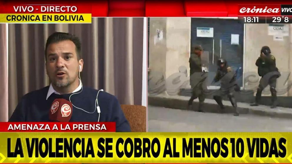 Marco Bustamante y "El Chino" se encuentran a la espera en un hotel del país vecino.