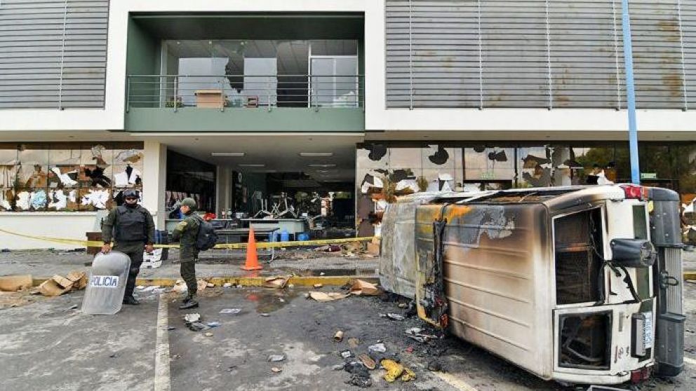 Continúan los incidentes en Bolivia tras la renuncia de Evo Morales.