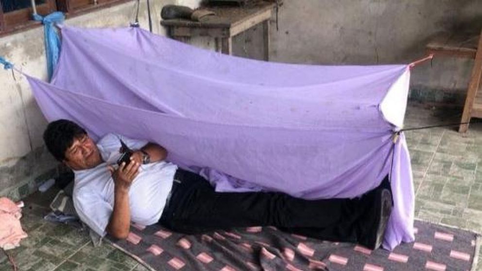 Evo será llevado a México. (Twitter).