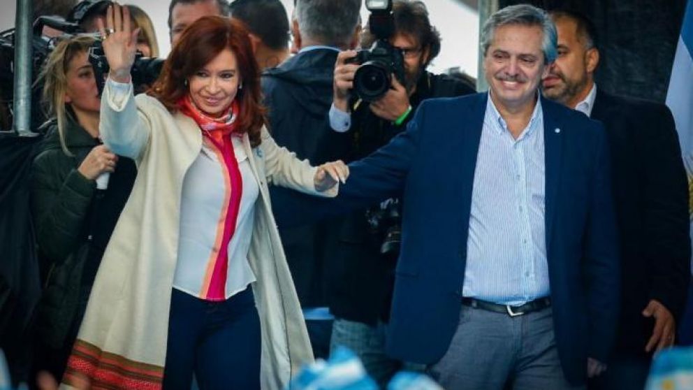 Alberto y Cristina respaldaron a Evo.