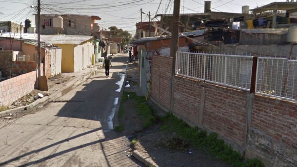 El delincuente fue localizado en el interior de la peligrosa Villa Rana, situada en Villa Ballester.