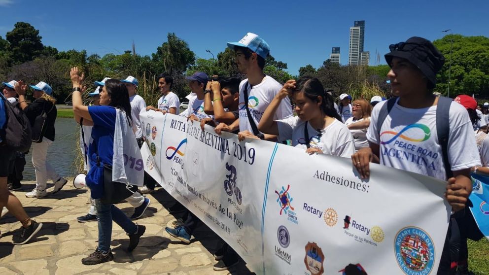 Esta iniciativa fue replicada en más de 100 países. En Buenos Aires, finalizó en el Planetario.
