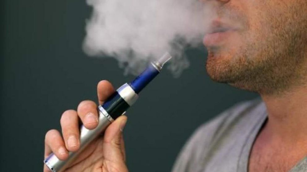 El cigarrillo electrónico ha sido prohibido en algunos países del mundo.