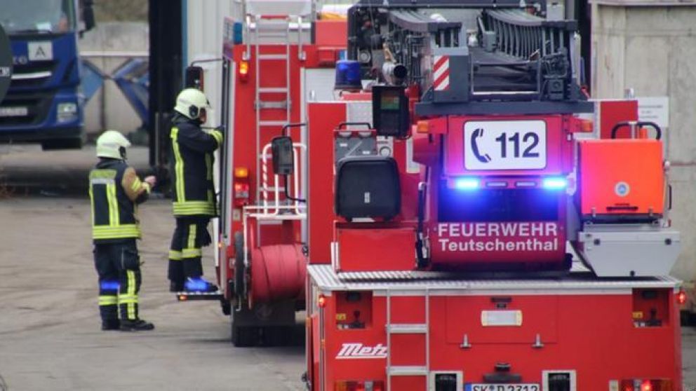 Exitoso rescate de los bomberos. (Twitter).