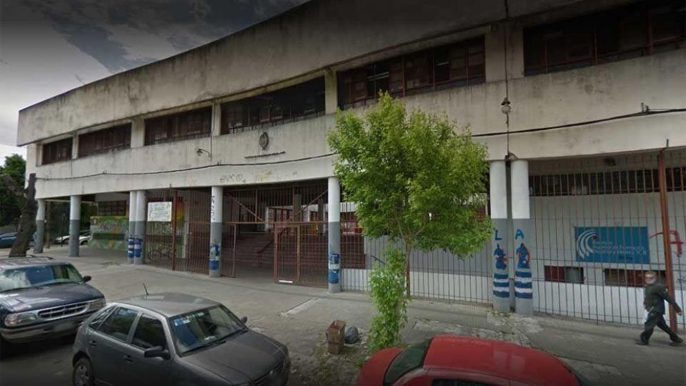 Escuela Media N° 14 "Carlos Vergara". (Archivo).