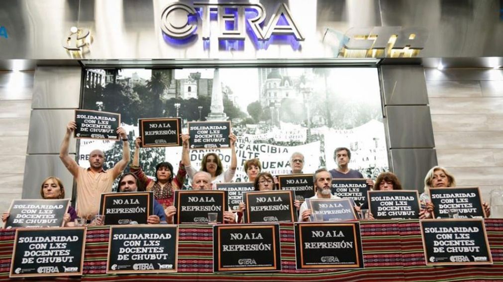 En esta conferencia de prensa se anunció el paro nacional docente para el próximo viernes. (Facebook @comunicacionctera)