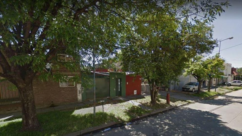 El tremendo suceso ocurrió en una vivienda situada en la calle Warnes(Google Street View).