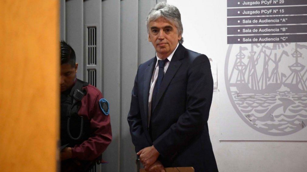 El pediatra est� acusado de distribuci�n, tenencia y producci�n de pornograf�a infantil