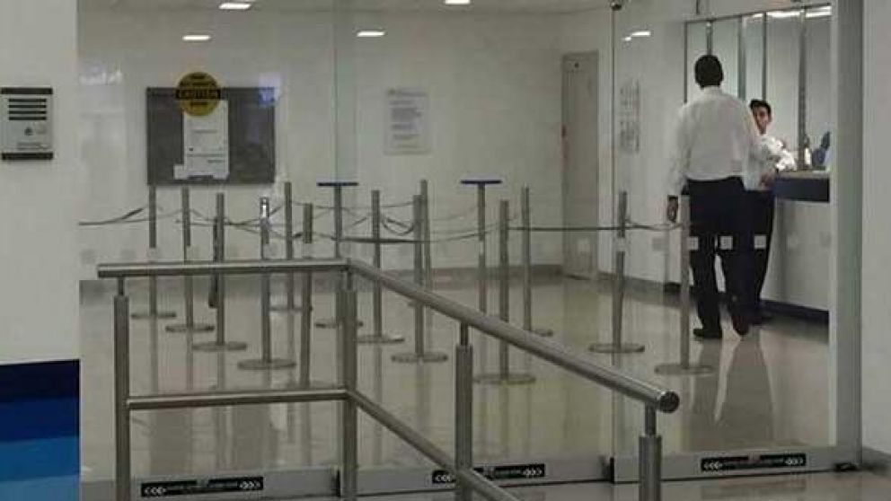 Esta medida afectará a todas las entidades financieras del país (Foto ilustrativa).