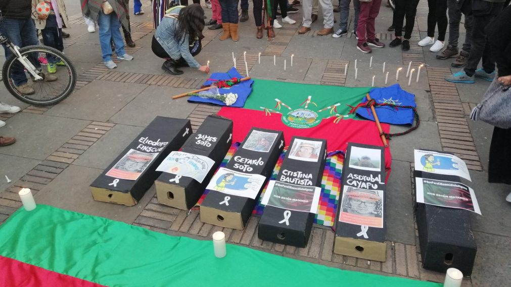 Profundo pesar por los crímenes en la comunidad.