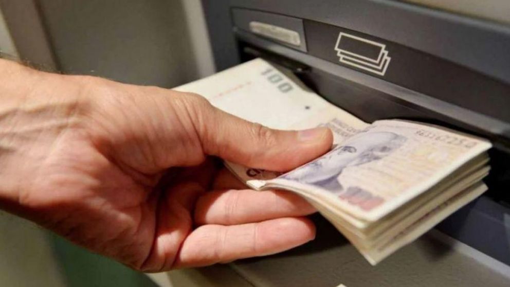 El índice de salarios total creció un 42,4% en los últimos 12 meses.