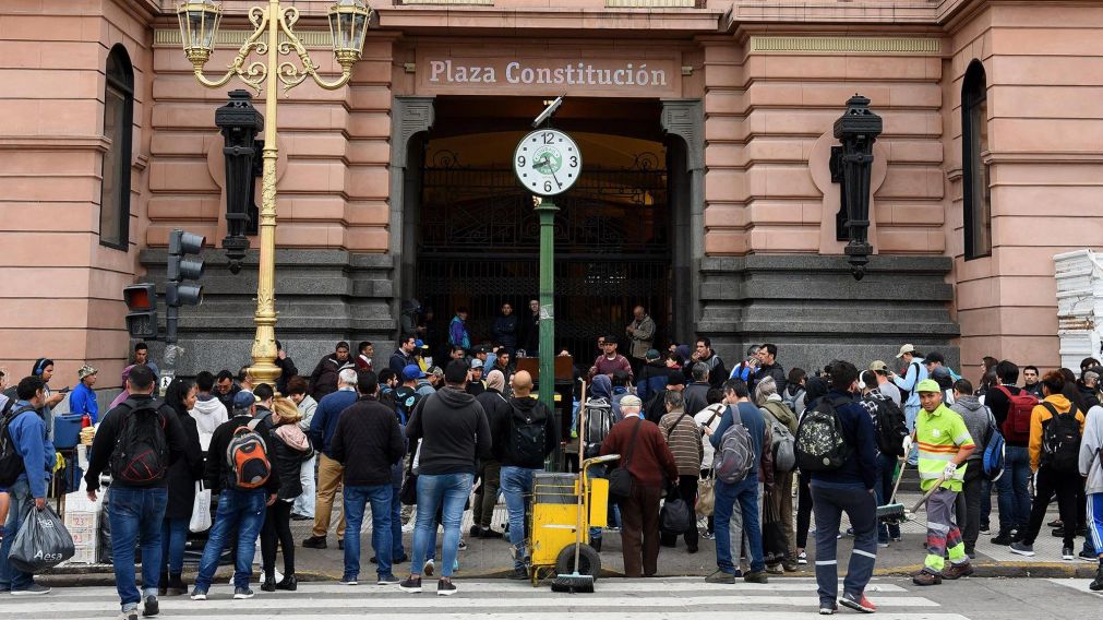 La gente volvió a perder de nuevo. (Jonatan Moreno/Crónica).