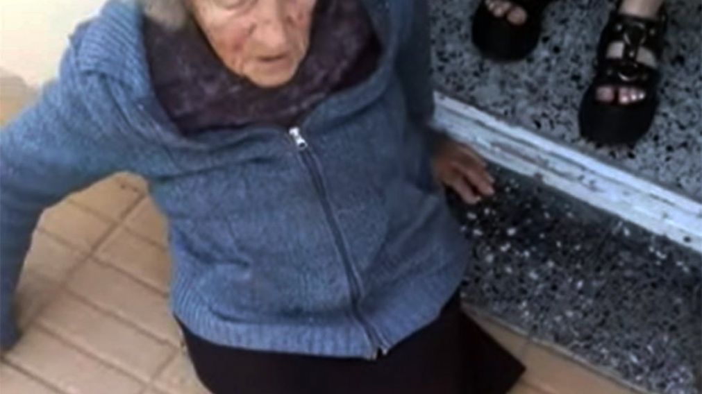 N�lida fue asistida por sus propios vecinos quienes llamaron al 911.